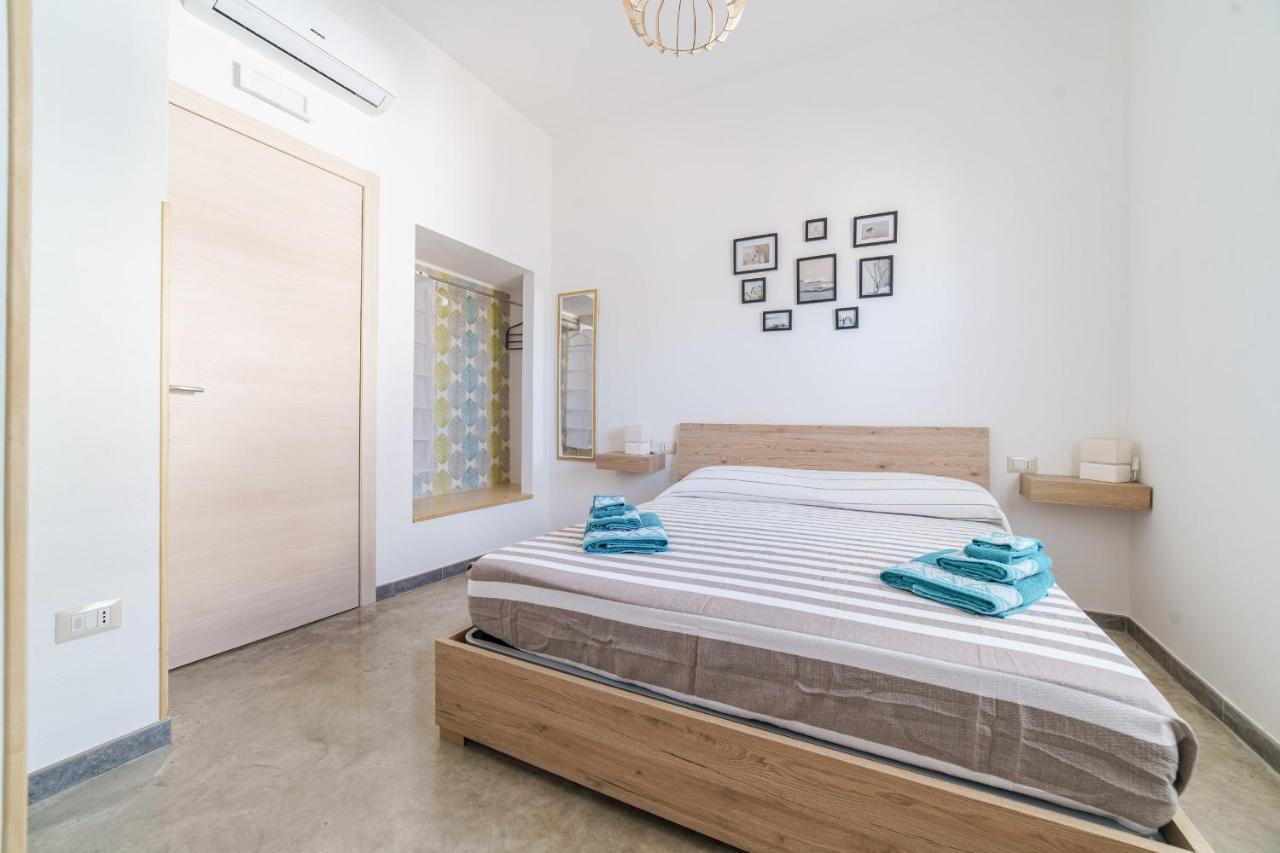 40° Parallelo Guest House Riola Sardo Extérieur photo